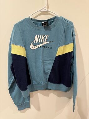 Nike Crewneck Pullover